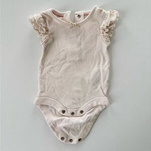 Baby Boden Cream Ruffle Sleeve Bodysuit